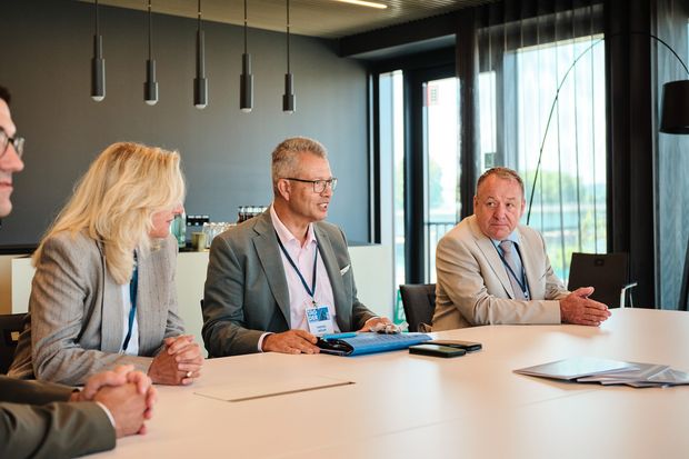 Tag der Bauwirtschaft 2026 Impressionen vom Tag der Bauwirtschaft: Begegnungen, Austausch und spannende Einblicke in die Branche.