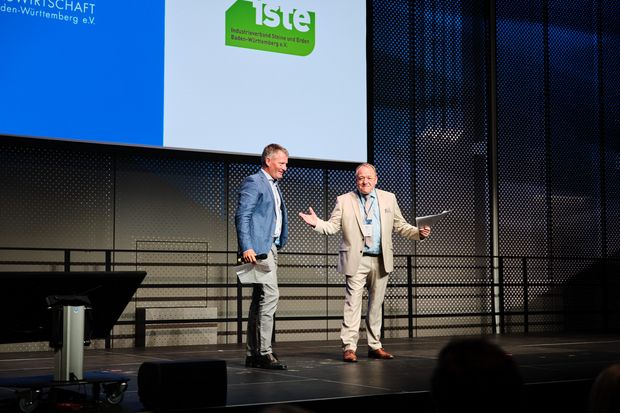Tag der Bauwirtschaft 2026 Impressionen vom Tag der Bauwirtschaft: Begegnungen, Austausch und spannende Einblicke in die Branche.