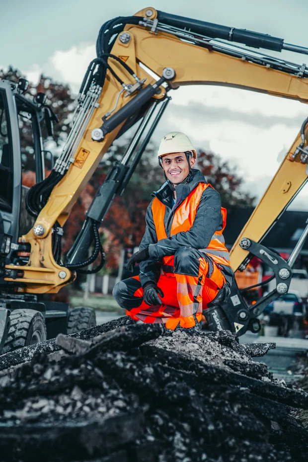 Key Visual Rohrleitungsbauer Key Visual der Kampagne Bau - Dein Ding - Motiv Rohrleitungsbauer