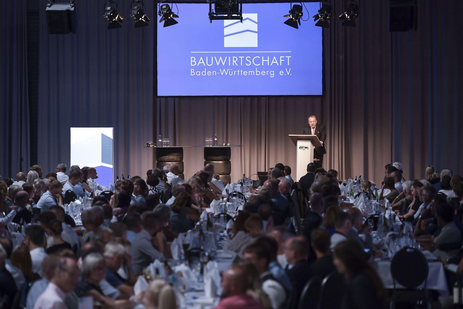 Tag der Bauwirtschaft 2025 Rückblick auf das Verbandsevent des Jahres im Technik Museum Sinsheim.
