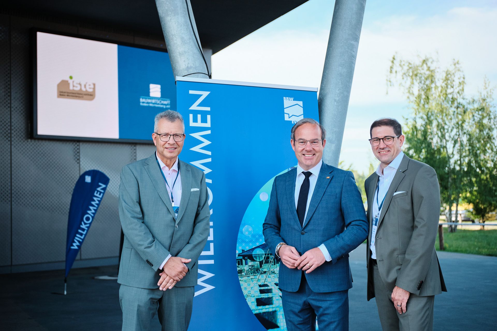 Tag der Bauwirtschaft 2026 Impressionen vom Tag der Bauwirtschaft: Begegnungen, Austausch und spannende Einblicke in die Branche.